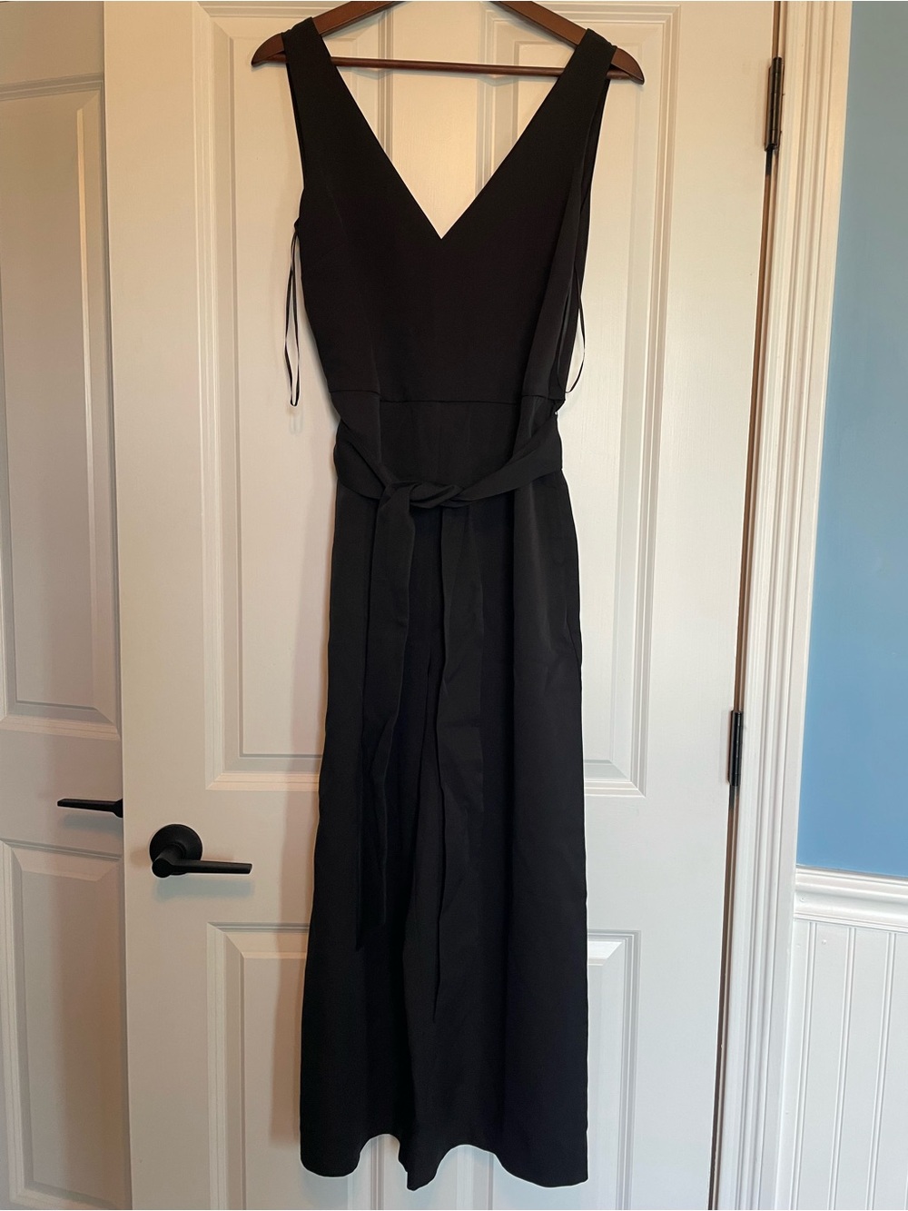 Sam Edelman Black V-Neck Sleeveless Jumpsuit with Waist Tie